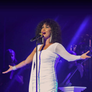 Belinda Davids singing as Whitney Houston