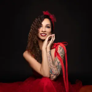 Gabie Lopez as Gloria Estefan